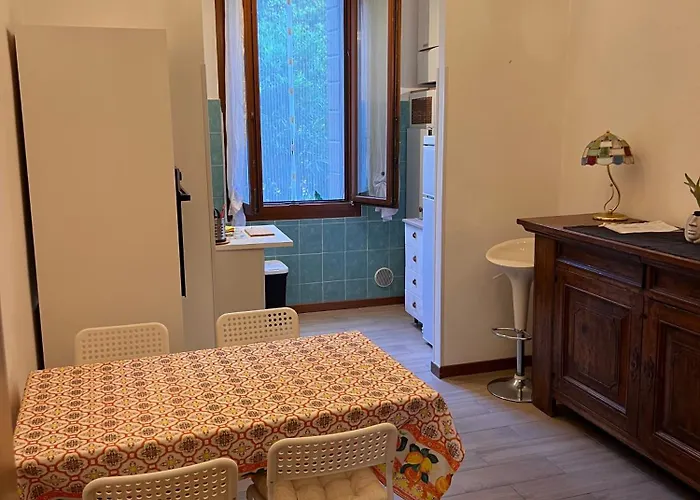 Venice, Arte And Cinema,10 Min From Venice,free Parking,wifi, Via Nervesa 4 *