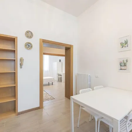 Apartment Arte And Cinema,10 Min From Venice,free Parking,wifi