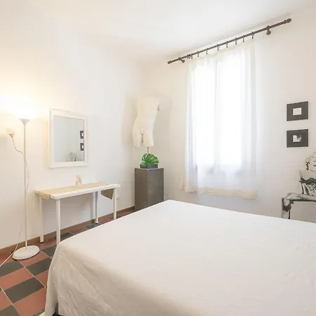 Arte And Cinema,10 Min From Venice,free Parking,wifi * Venice